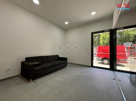 Pronájem obchodní prostor, 35 m²