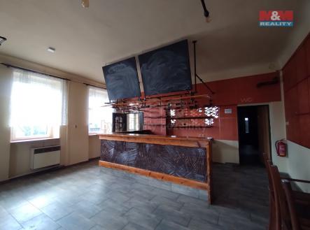 Prodej obchodní prostor, 450 m²