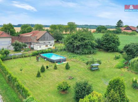 Prodej pozemku pro bydlení, 850 m²