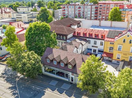 Prodej - obchodní prostor, 932 m²