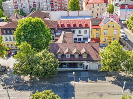 Prodej - obchodní prostor, 932 m²