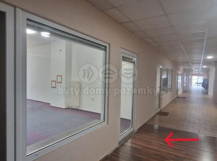 Pronájem obchodní prostor, 47 m²