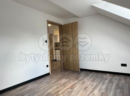 Pronájem bytu, 4+kk, 86 m²