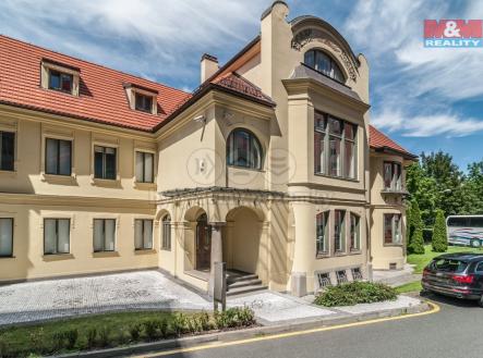 Prodej kanceláře, 664 m²