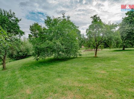 Prodej - pozemek pro bydlení, 1 800 m²