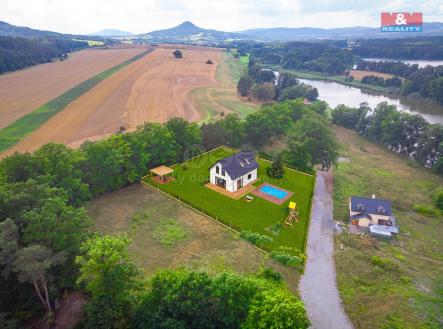 Prodej pozemku pro bydlení, 1 903 m²