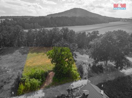 Prodej pozemku pro bydlení, 1 903 m²