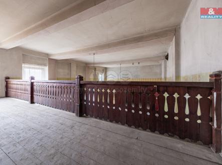 Prodej - restaurace, 342 m²