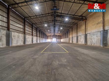 Pronájem skladovací prostor, 1 000 m²