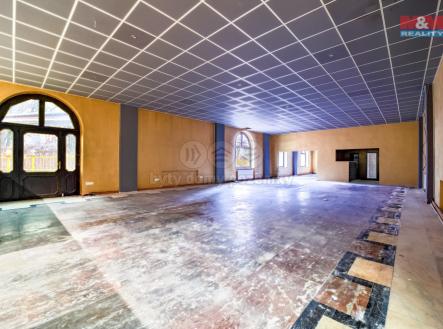 Pronájem obchodní prostor, 470 m²