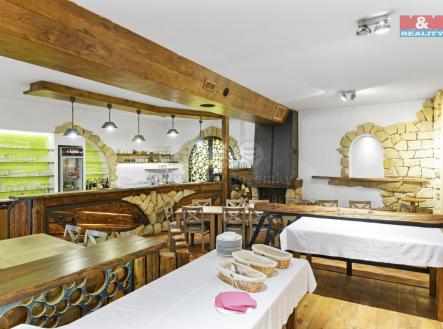 Prodej hotel, 1 100 m²