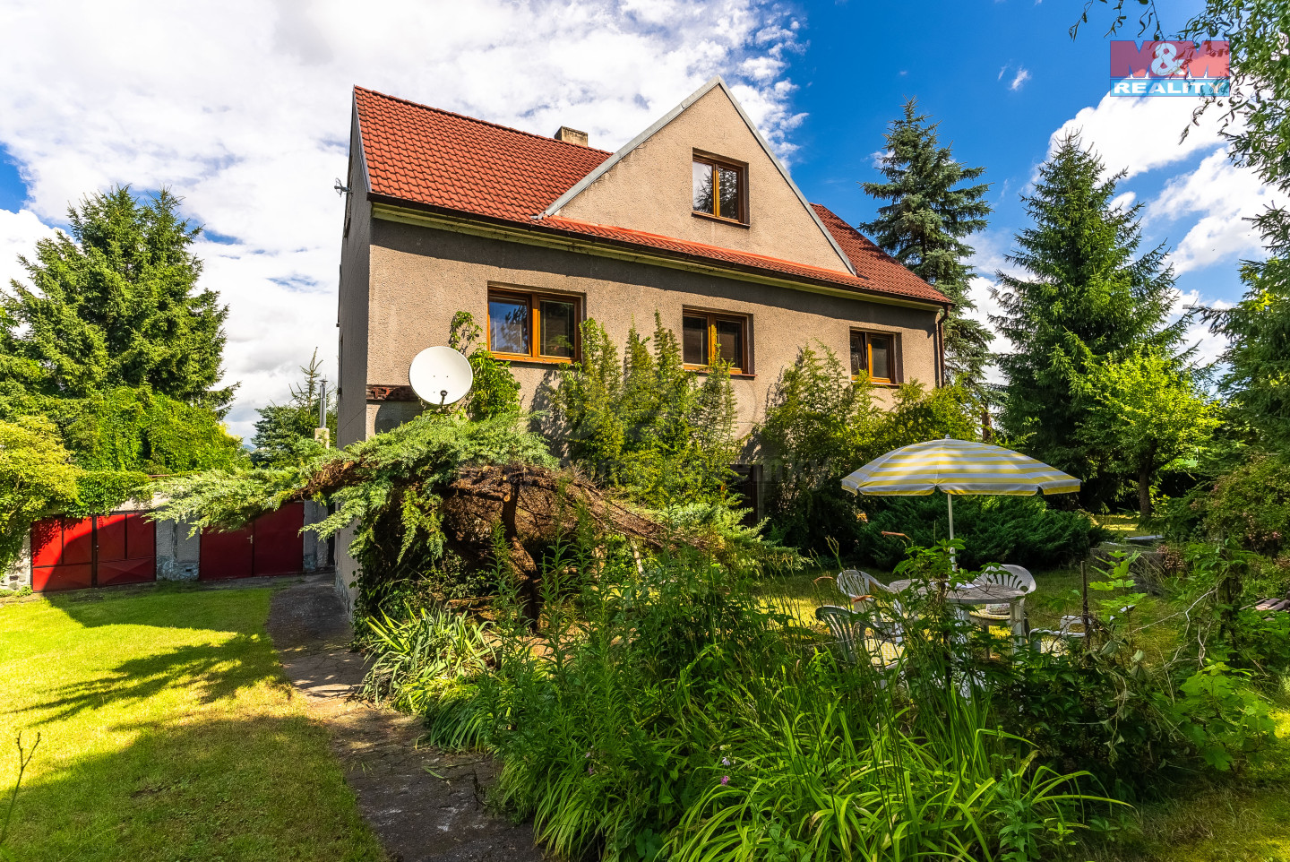 pohled na důmpohled na dům