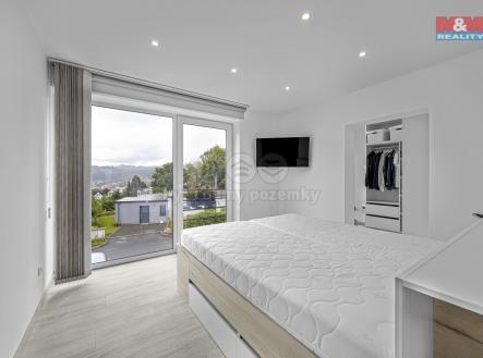 Prodej bytu, 4+1, 97 m²