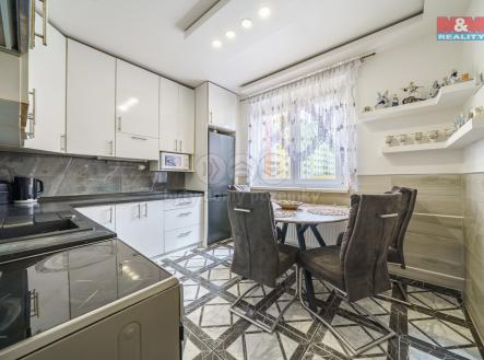 Prodej bytu, 4+1, 77 m²