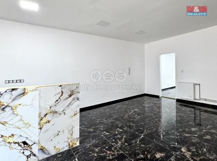 Pronájem obchodní prostor, 83 m²