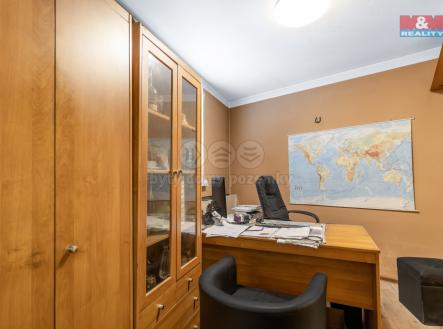 Prodej obchodní prostor, 92 m²