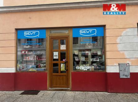 Pronájem obchodní prostor, 65 m²