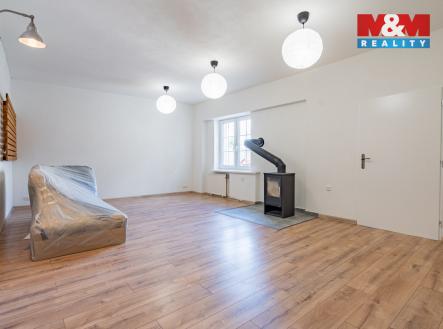 Pronájem obchodní prostor, 210 m²