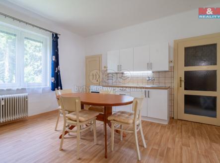 Prodej bytu, 2+1, 65 m²