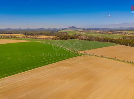 Prodej pozemku, zemědělská půda, 12 770 m²