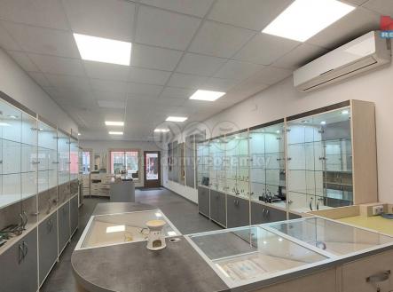 Pronájem obchodní prostor, 115 m²