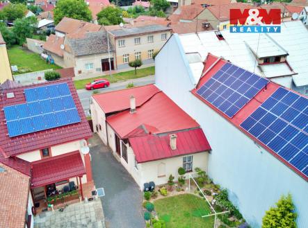 Prodej obchodní prostor, 92 m²