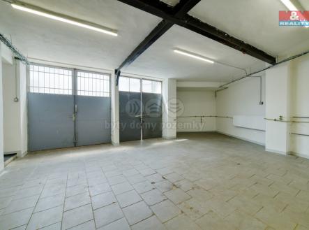 Pronájem obchodní prostor, 175 m²