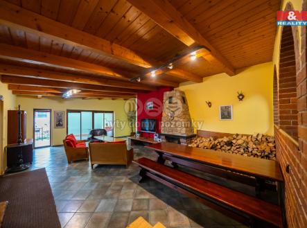 Prodej hotel, 420 m²