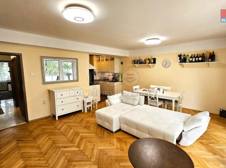 Prodej bytu, 3+1, 90 m²