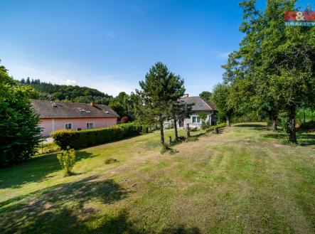 Prodej - pozemek pro bydlení, 851 m²