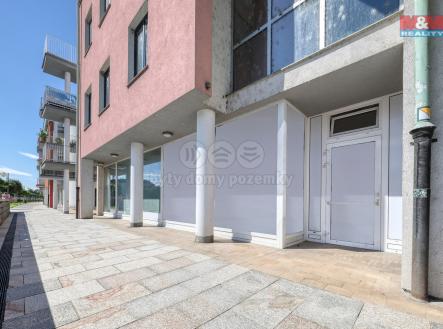 Prodej obchodní prostor, 53 m²