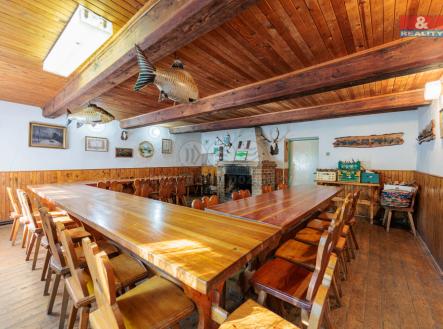 Prodej - obchodní prostor, 174 m²