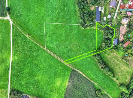 Prodej - pozemek pro bydlení, 3 300 m²