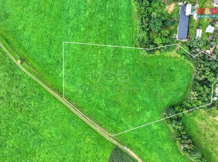 Prodej - pozemek pro bydlení, 3 300 m²