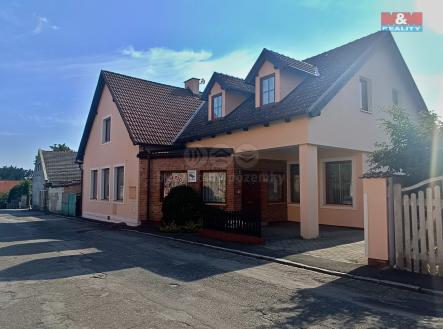 Pronájem bytu, 1+kk, 60 m²