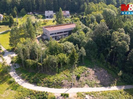 Prodej pozemku pro komerční výstavbu, 8 238 m²