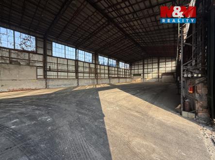 Prodej skladovací prostor, 1 100 m²