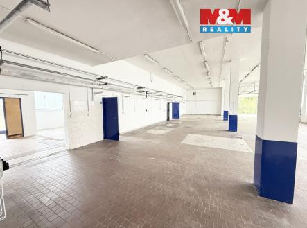 Pronájem skladovací prostor, 660 m²
