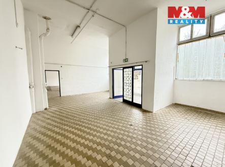 Pronájem skladovací prostor, 660 m²