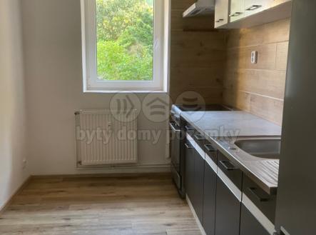 Pronájem bytu, 2+kk, 32 m²