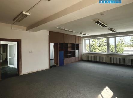 Pronájem kanceláře, 127 m²