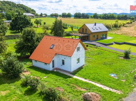 Pronájem - dům/vila, 160 m²