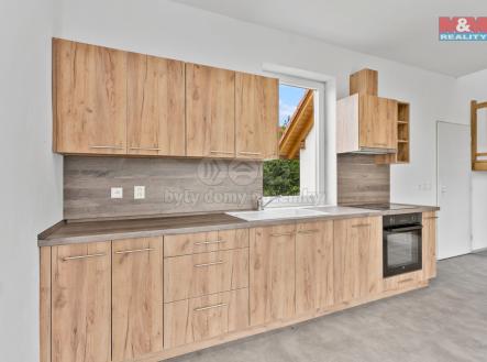 Pronájem - dům/vila, 160 m²