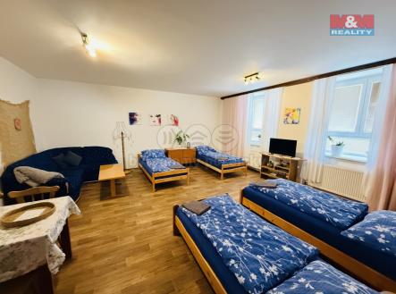 Prodej hotel, 3 252 m²