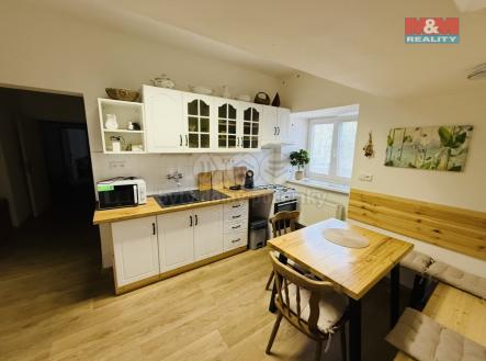 Prodej obchodní prostor, 3 252 m²