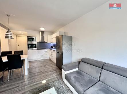 Pronájem bytu, 2+kk, 60 m²