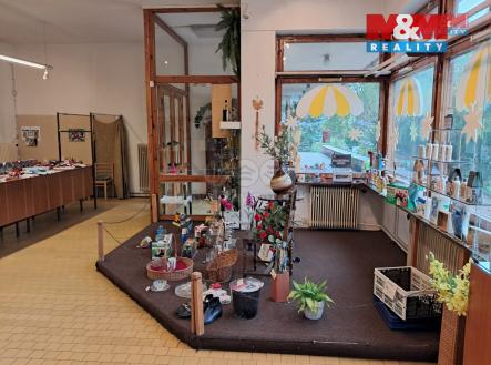 Prodej obchodní prostor, 120 m²