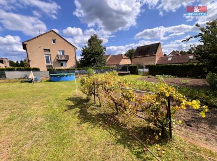 Prodej - pozemek, zahrada, 550 m²