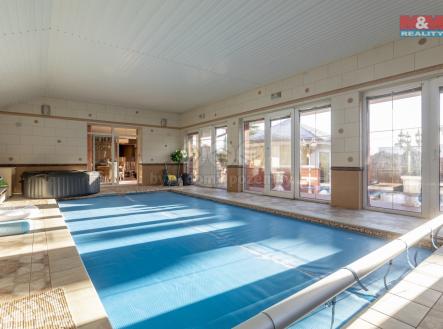 Prodej hotel, 273 m²