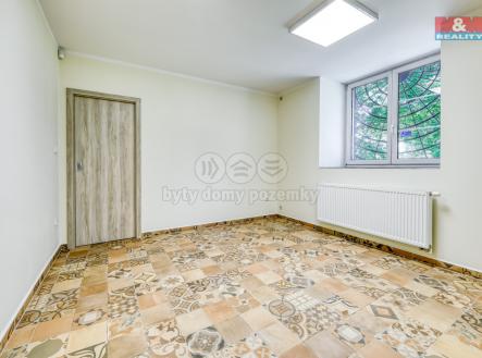 Pronájem - obchodní prostor, 18 m²